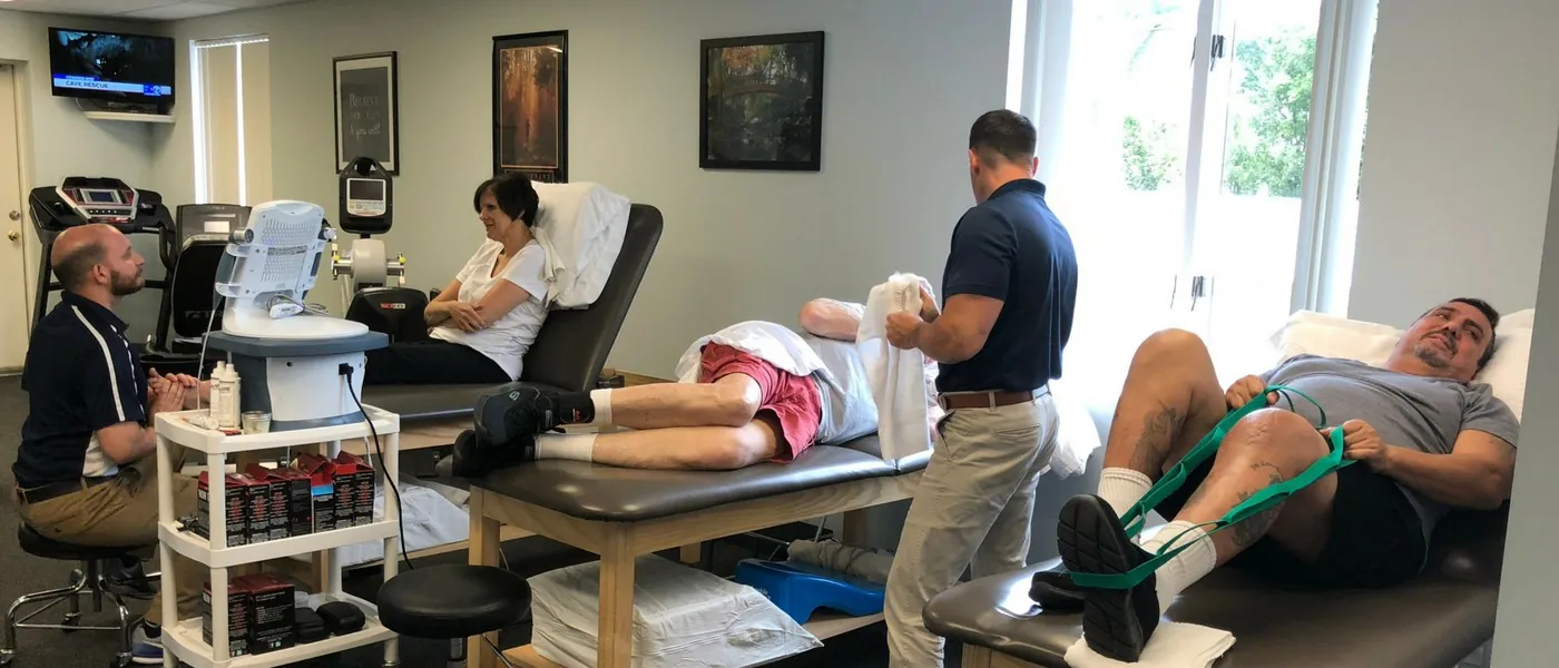 Therapists treating patients in the Deer Park PT clinic